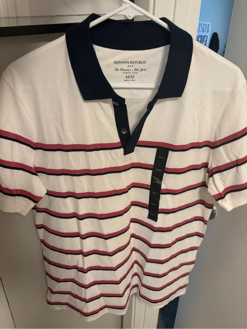 Men’s Banana Republic White Polo with Navy Collar and Pink & Navy Stripes